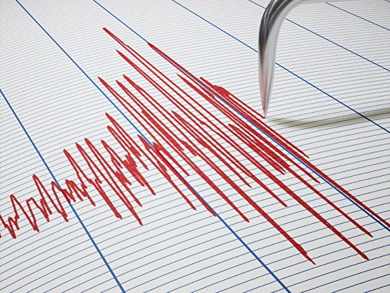 İzmir'in Urla İlçesi Açıklarında 5,1 Büyüklüğünde Deprem Meydana Geldi